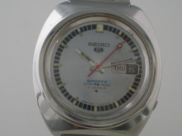 画像1: SEIKO 5 Sports  (1)