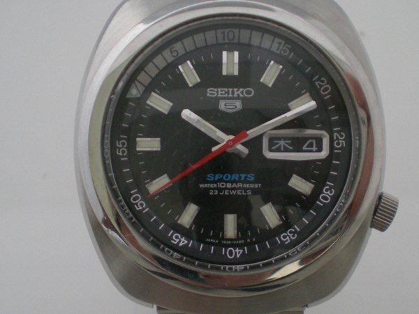 画像1: SEIKO 5 SPTRTS (1)