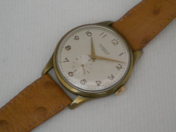 AUREOLE - Antique Watch SUGA