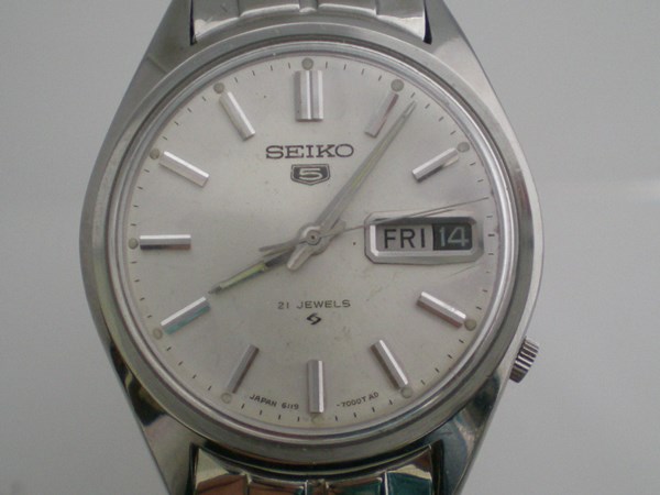SEIKO 5 - Antique Watch SUGA
